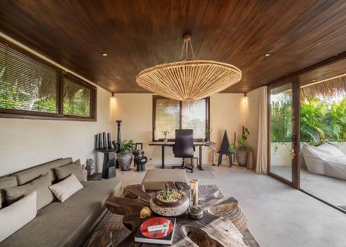 Casa Matahari 2br Jungle Escape With Sunset Rooftop Views Villa Uluwatu
