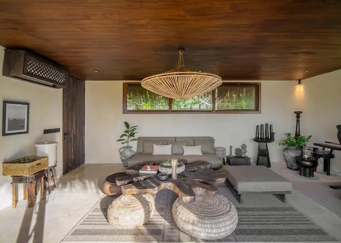 Villa Casa Matahari 2br Jungle Escape With Sunset Rooftop Views