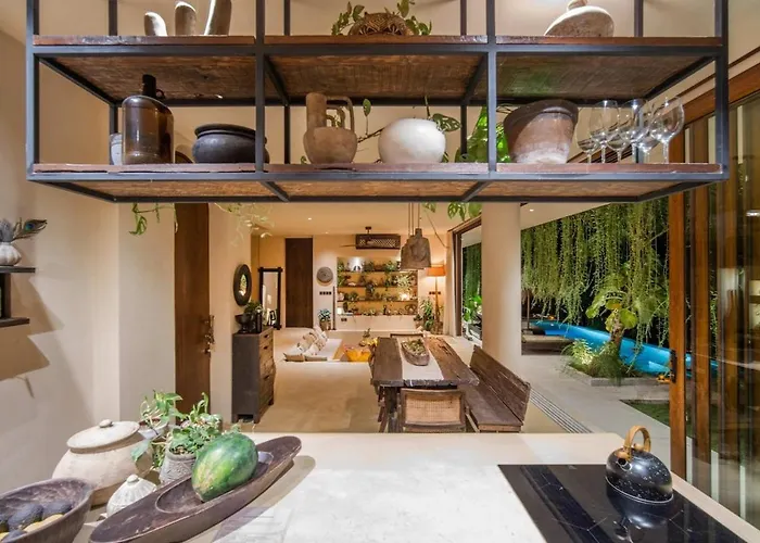 Casa Matahari 2br Jungle Escape With Sunset Rooftop Views Villa Uluwatu