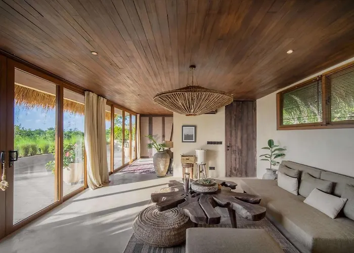 Casa Matahari 2br Jungle Escape With Sunset Rooftop Views Villa Uluwatu