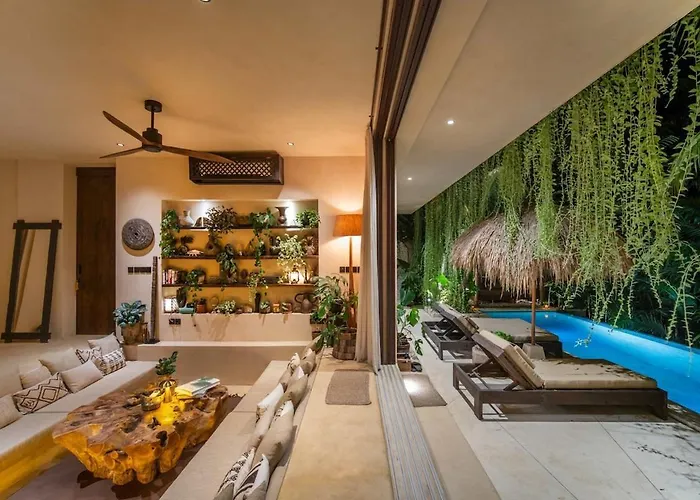 Villa Casa Matahari 2br Jungle Escape With Sunset Rooftop Views Uluwatu